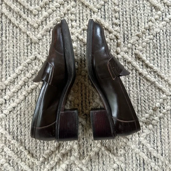 G.H. Bass & Co. Stacked Heel Brown Loafers - Picture 5 of 10